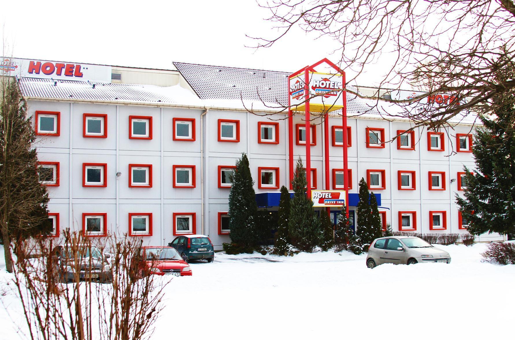 Drive Inn Hotel Törökbálint Esterno foto